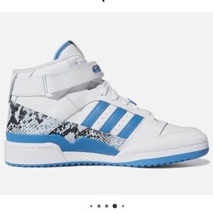 Adidas Originals Forum Mid GX8945 White Blue Women’s Basketball Shoes NWOB